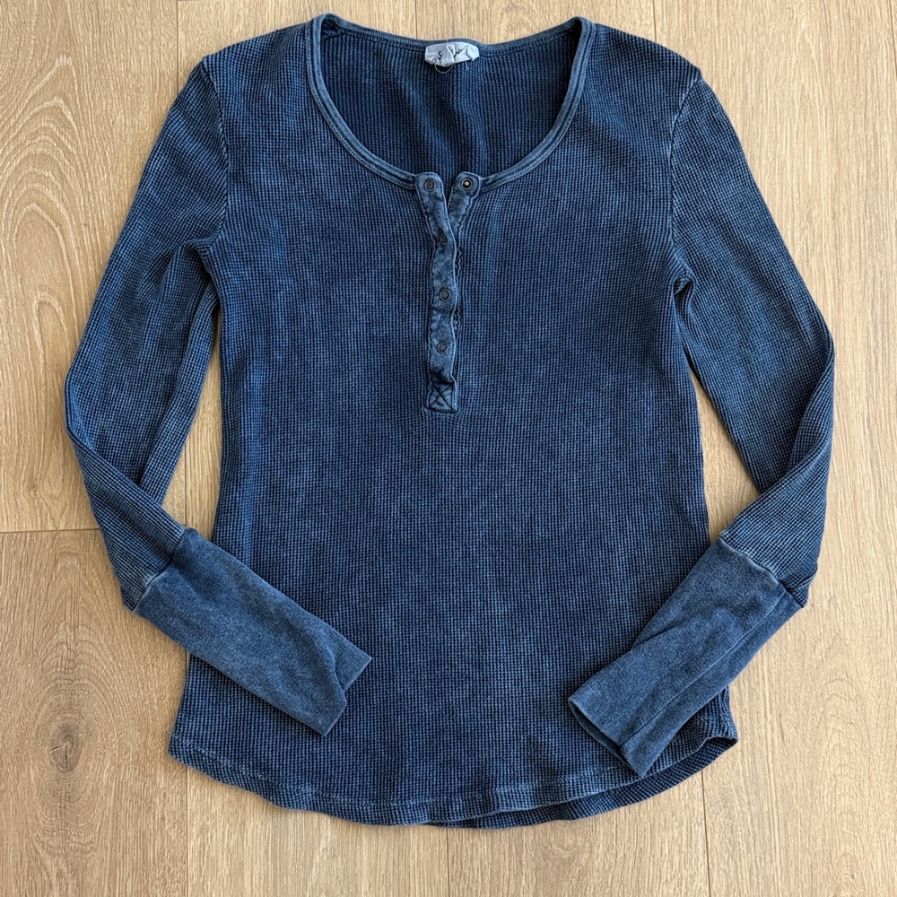 Splendid Forever Henley in Midnight sz. M